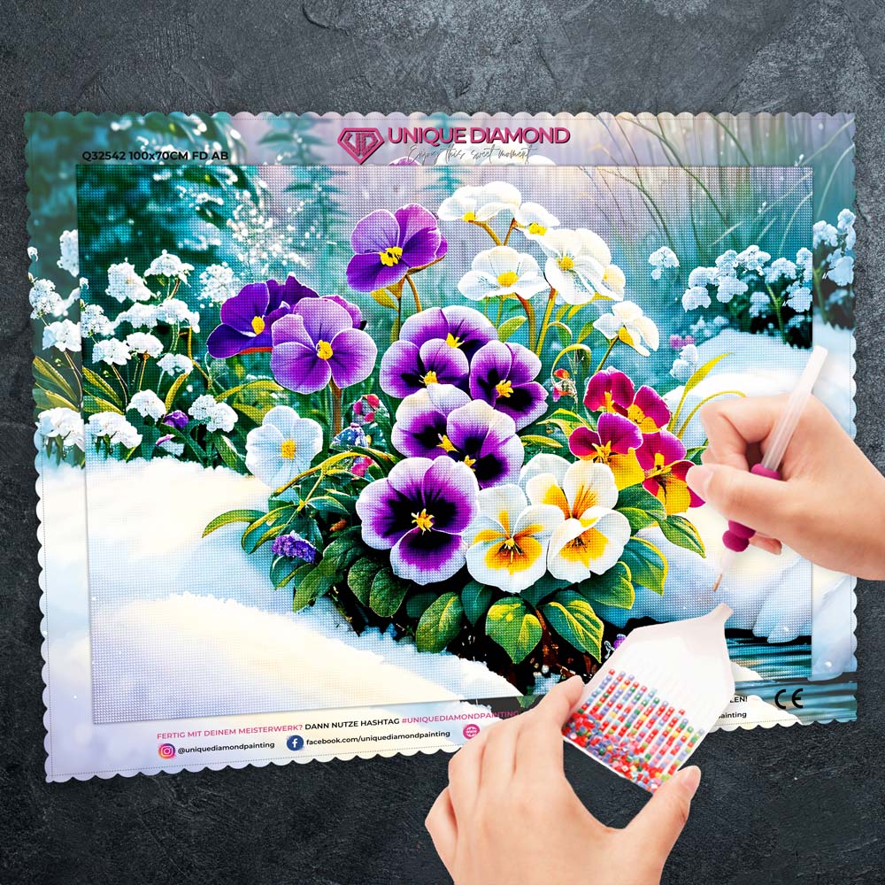 5D Diamond Painting – Stiefmütterchen im Schnee Unique-Diamond