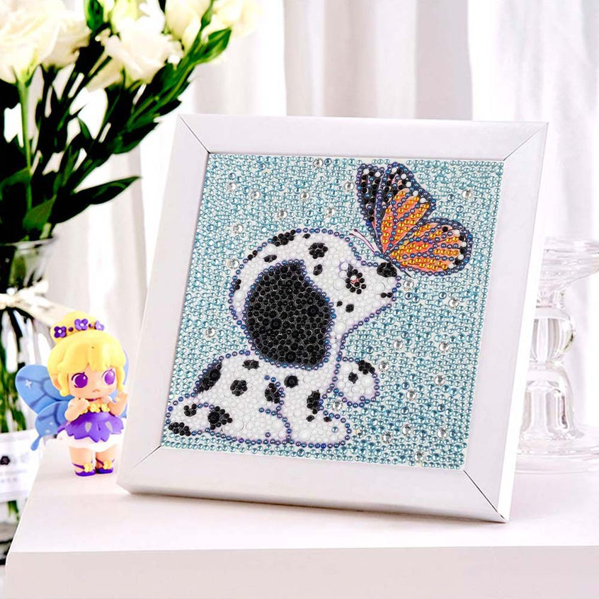 5D Diamond Painting Hund mit Schmetterling Strasssteine, Unique-Diamond