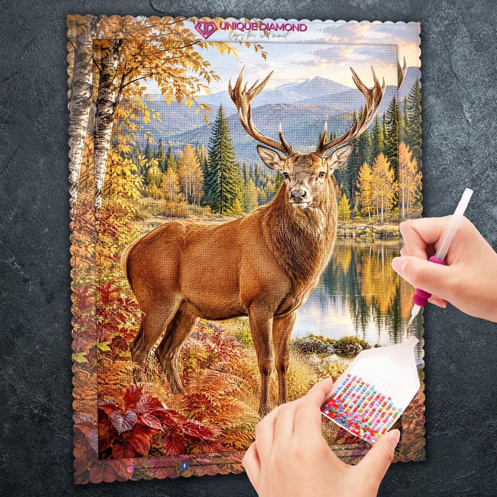 5D Diamond Painting – Hirschkönig am goldenen Herbstsee