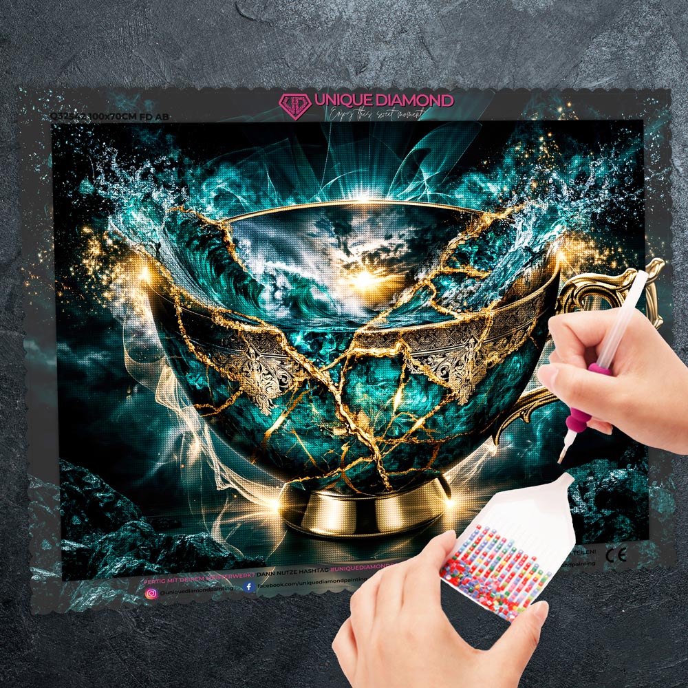 5D Diamond Painting – Kelch der Smaragdflut
