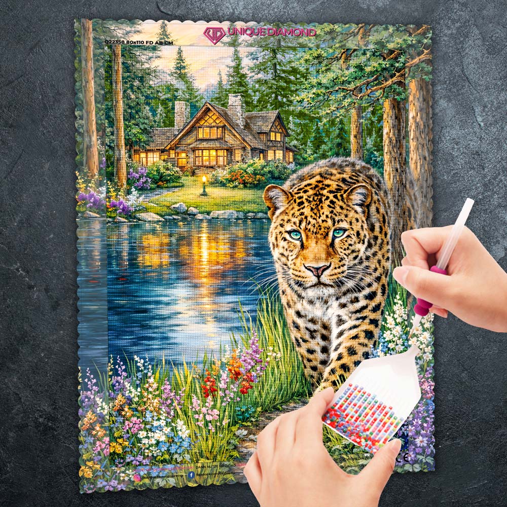 5D Diamond Painting – Lakeside Leopard Haven