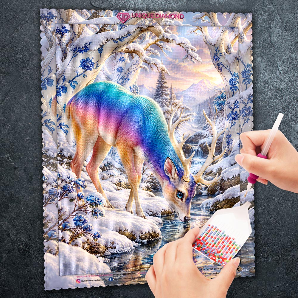 5D Diamond Painting – Regenbogenhirsch im Porzellanwald
