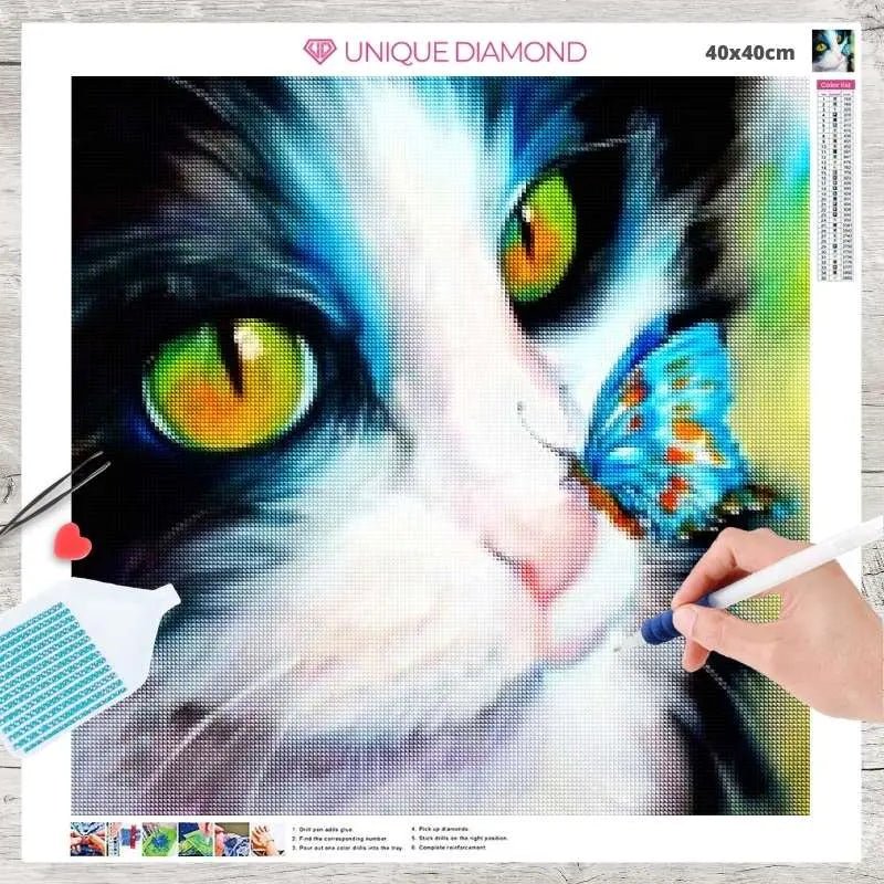 5D Diamond Painting Katze mit Schmetterling - Unique-Diamond