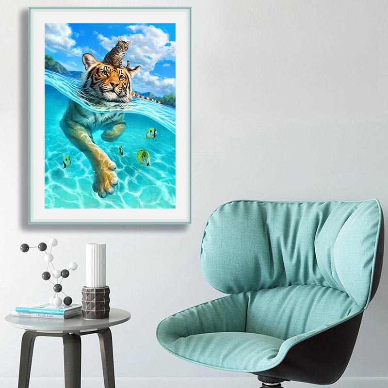 5D Diamond Painting Katze & Tiger im Wasser - Unique-Diamond