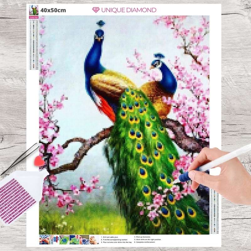 5D Diamond Painting Pfau auf einem Kirschbaum - Unique-Diamond